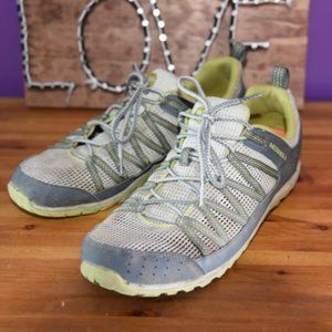 🦩Merrell Castle Rock Wet To Dry Hiking Shoes🦩